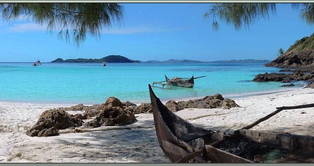 Pirogues - Nosy Tsarabanjina - Archipel Mitsio - Madagascar