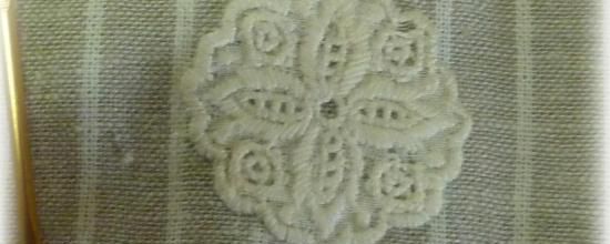 Etui à crochets