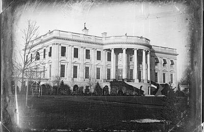 Démarrage de la construction de la Maison Blanche