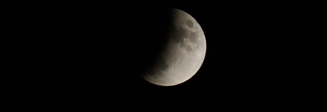 Quelques images de l'éclipse partielle de Lune du 16 juillet 2019