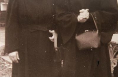 Photo de Louise Buchet (à dr.) et Soeur Marie (Archives du Temple de Retinne)
