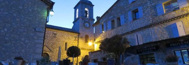 Gourdon dans le (06) -3  le soir 