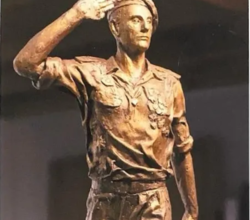 Une statue de Bigeard à Toul ? Un large collectif d’associations  dit NON !