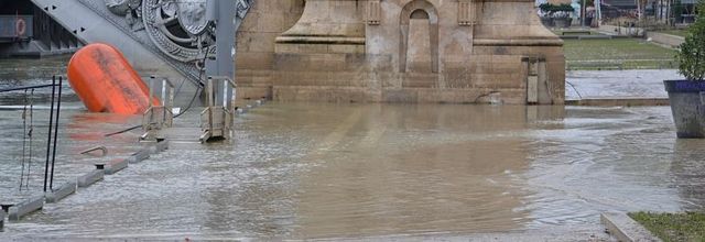 Paris Austerlitz : Une décrue très lente ...