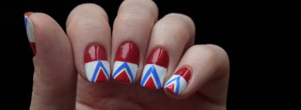 Nail Art majorette inspiration Pshiiit