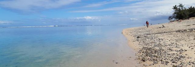 Le lagon, plage de l'Hermitage.