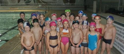 Les élèves de Ce2 à la piscine !