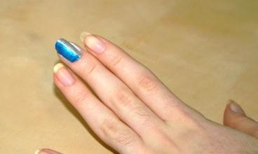 Manucure puzzle, facile pour les fêtes !