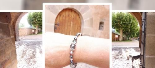 Bracelets en perles de verre et pierres semi précieuses