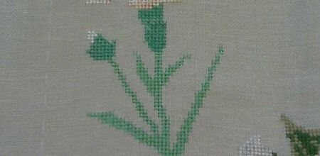 ronde fleurs blanches