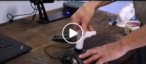 Joystick adapté et imprimante 3D : 1er prix du jury du concours Fab Life 2017 : 