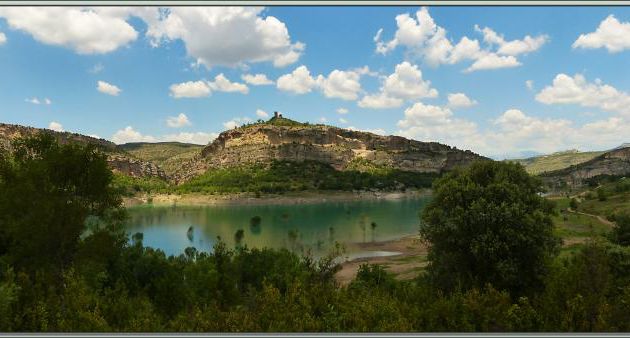 La randonnée se termine, vue du Castell (Torre) de Girbeta - Congost de Mont-Rebei - Aragon/Catalogne - Espagne