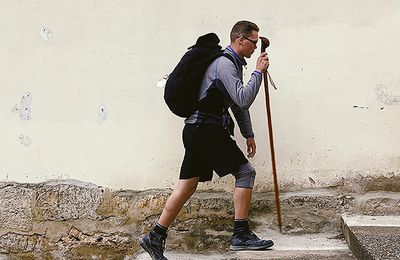 Notre bâton de pèlerin - InterBible