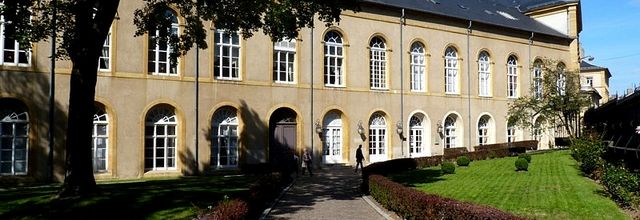 Metz / Le Cercle des Officiers...